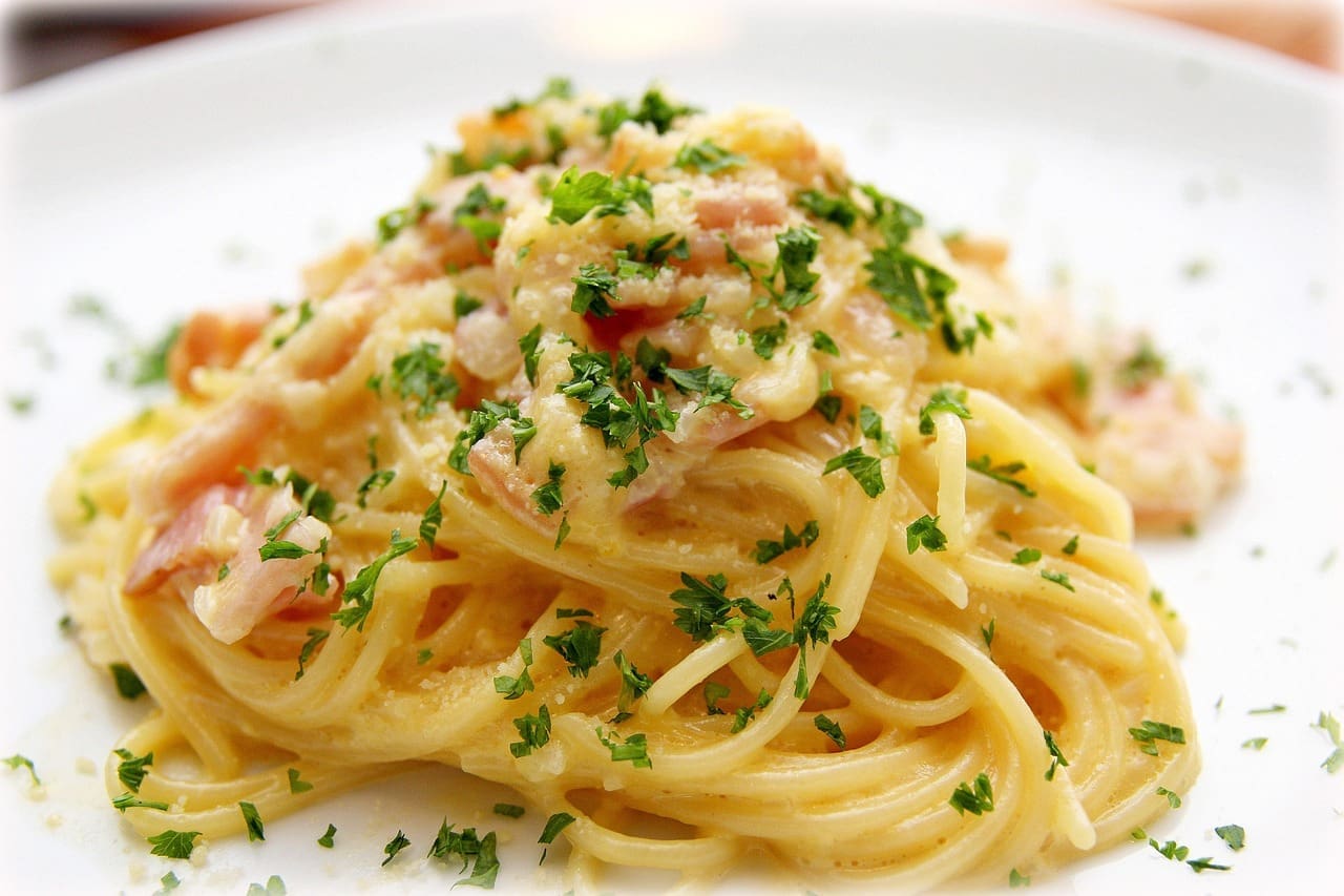 33. Spaghetti Carbonara