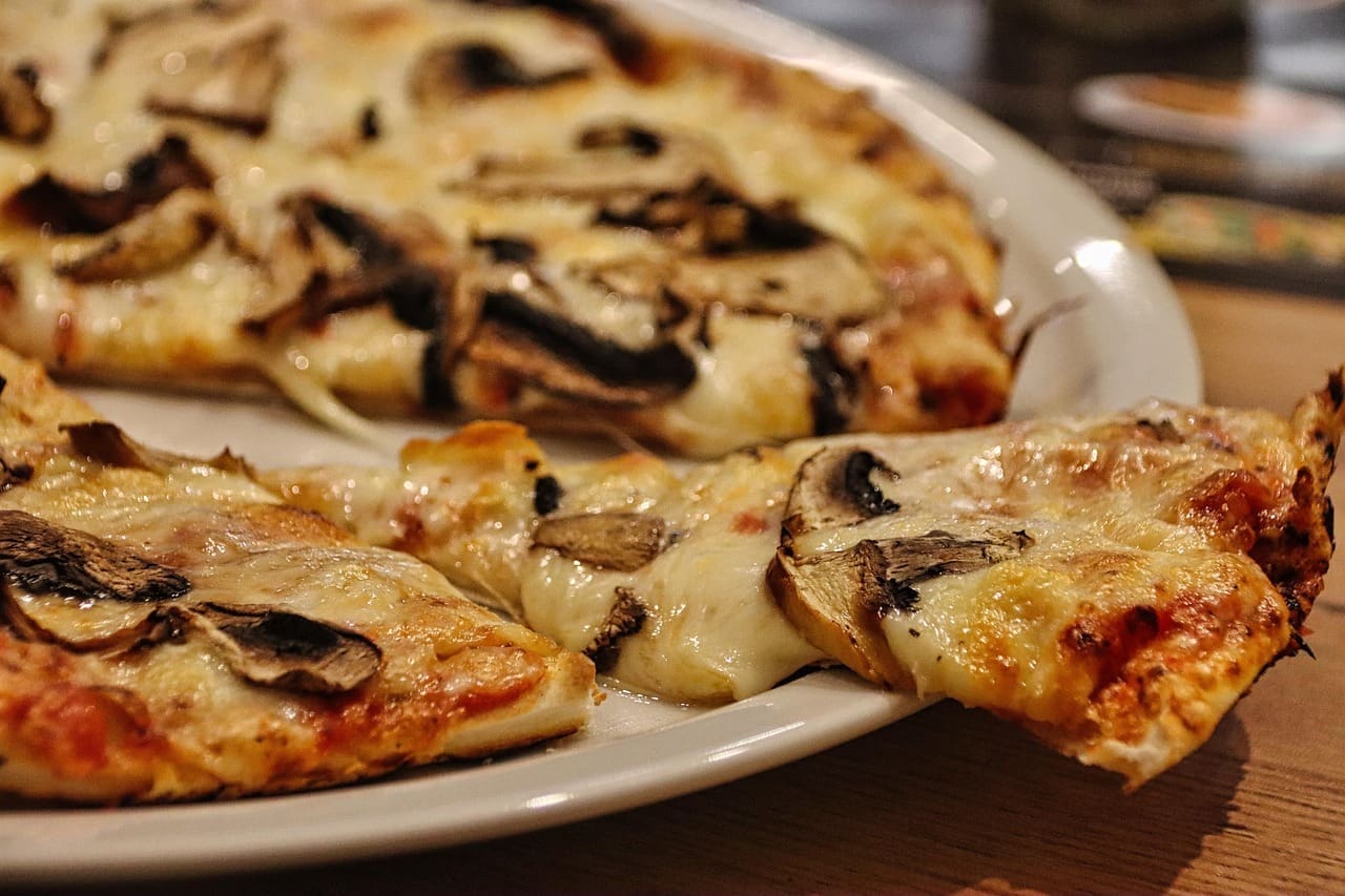 51. Pizza Pilze